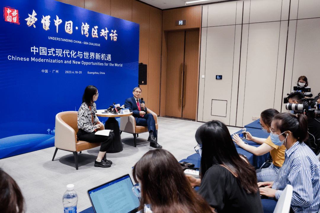 郑永年：世界的外交关系不只有中美关系
