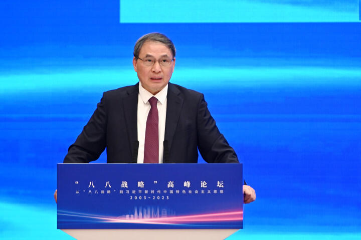 郑永年：用新“三大法宝”驱动新“三驾马车”