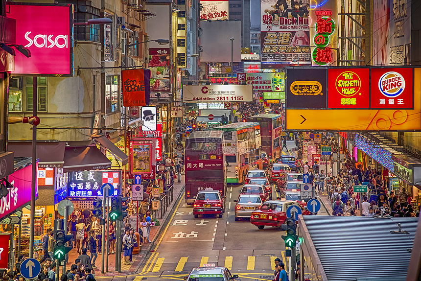 练卓文、张娜：巩固提升香港贸易中心地位 | 全球湾区观察