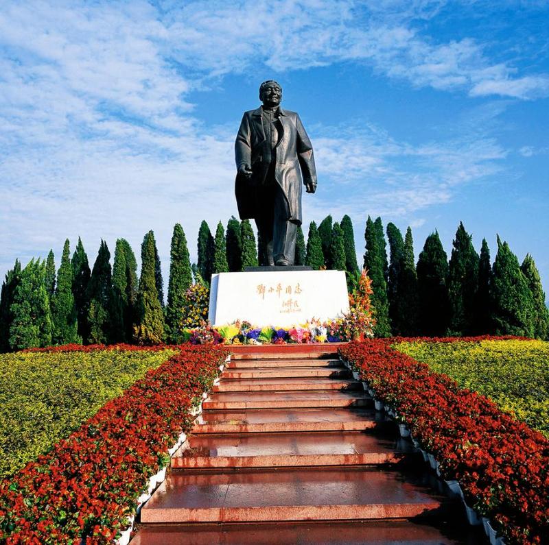 2024卷首语 | 郑永年：不确定的时代，何以面向未来？