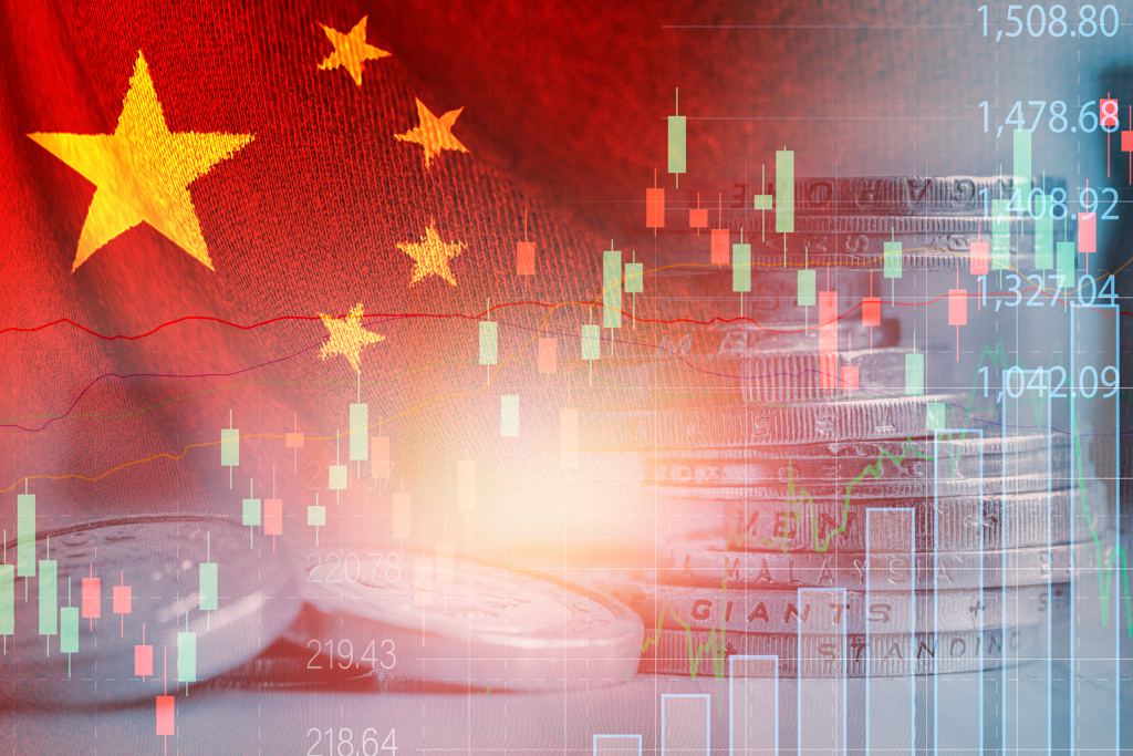 郑永年：“中国经济见顶论”为何荒谬?
