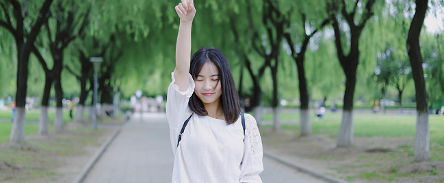 多元观点的汇聚者